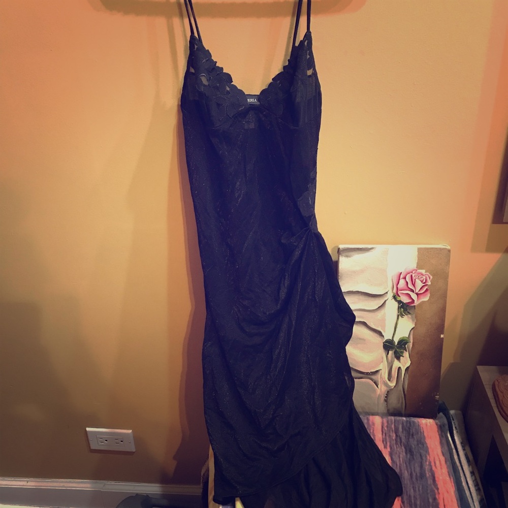 Gorgeous La Perla Delicate Black Lace Nightgown